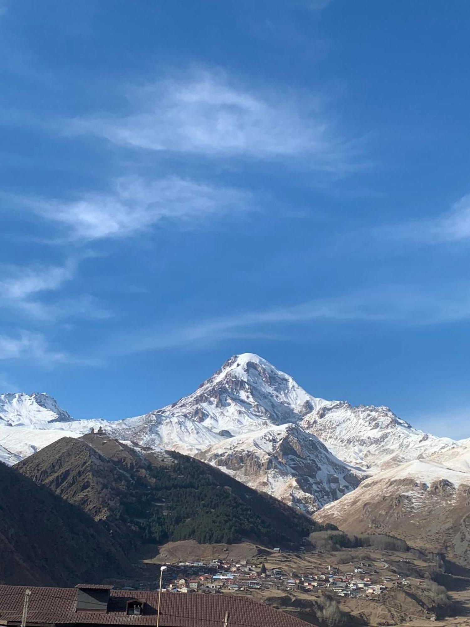 Mate'S Home Kazbegi エクステリア 写真
